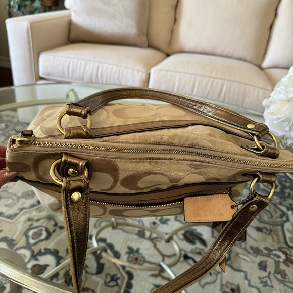Coach Glam Tote Khaki Metallic Gold Signature C Fabric Bronze Leather Trim - Picture 8 of 16